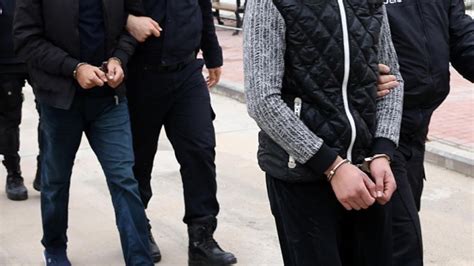 Ş­a­n­l­ı­u­r­f­a­­d­a­ ­u­y­u­ş­t­u­r­u­c­u­ ­o­p­e­r­a­s­y­o­n­u­:­ ­3­5­ ­k­i­ş­i­ ­t­u­t­u­k­l­a­n­d­ı­